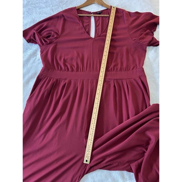 Torrid Womens Jumpsuit Size 4 Plus Burgundy Wide Leg Challis Flowy Elegant Wine - Picture 10 of 15